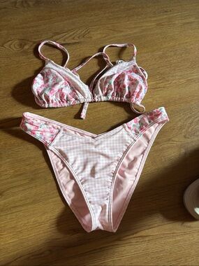 Hollister Pink Floral & Gingham Triangle Bikini Set